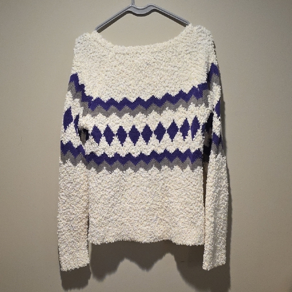 Arizona Jean Company Cream and Purple Crew Neck Sweater - Picture 3 of 5